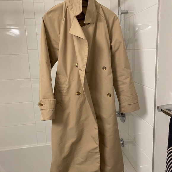GAP Tan Double Breasted Trenchcoat - Picture 3 of 8